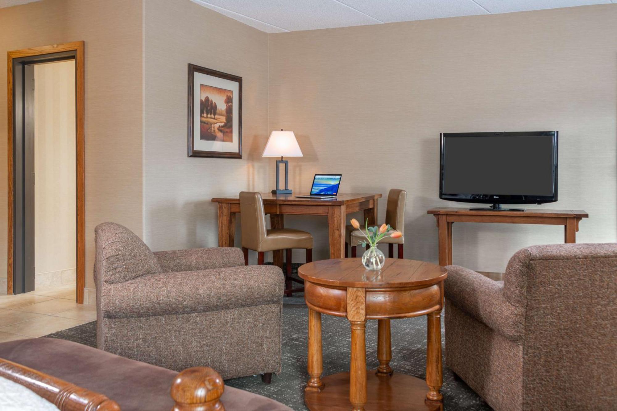 Best Western Plus Waterbury - Stowe Hotel Bagian luar foto