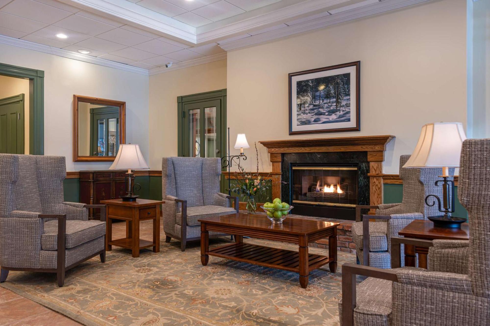 Best Western Plus Waterbury - Stowe Hotel Bagian luar foto